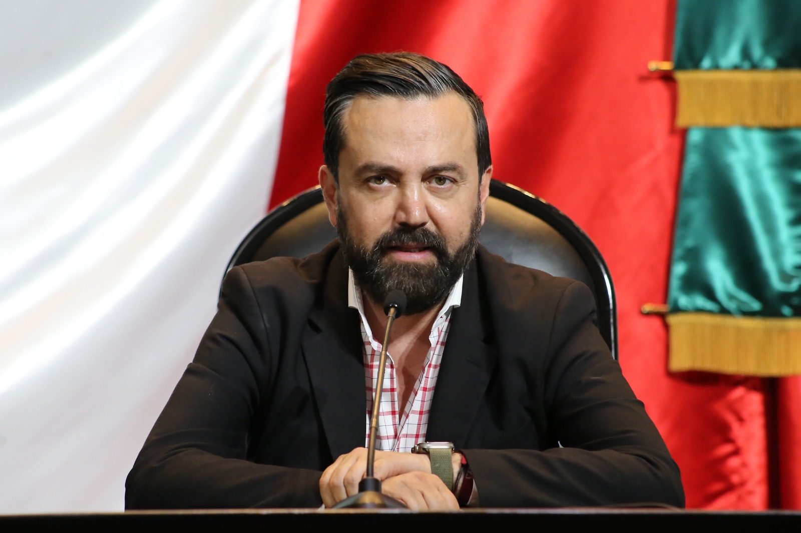 ¿Morena quiere censurar a la iglesia en redes sociales? Así es la iniciativa que encendió el debate sobre el poder y su relación con las religiones