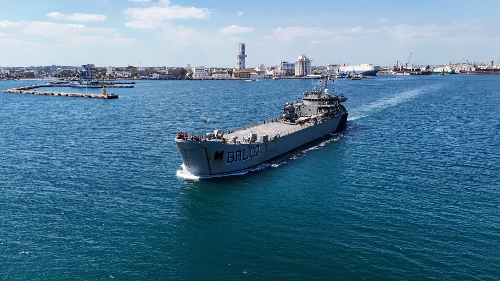 A pesar de las advertencias de Trump, Claudia Sheinbaum asegura que habrá más apoyo humanitario para Cuba