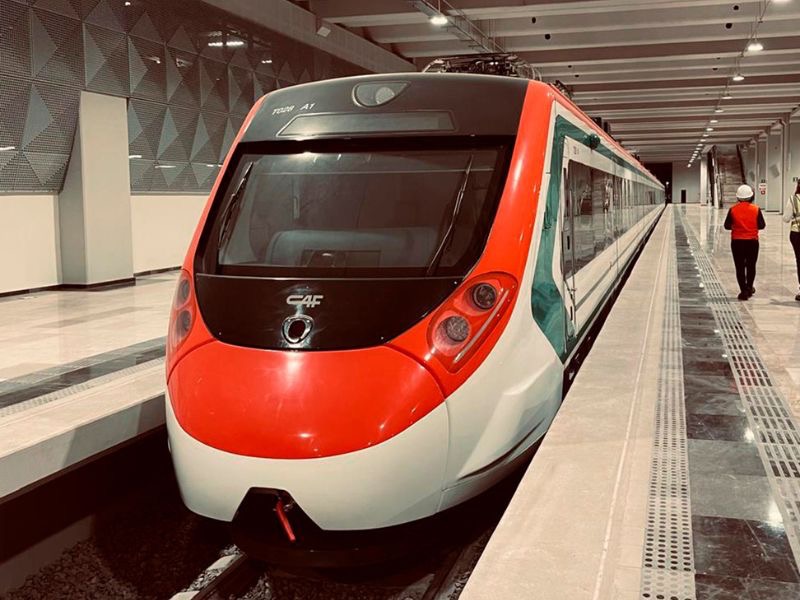 ¿Misión cumplida? Claudia Sheinbaum inaugura el Tren “Felipe Ángeles” que conecta CDMX con el AIFA