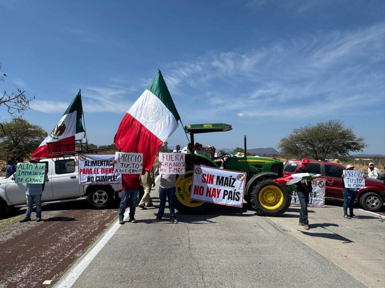 Gobierno de México afirma que no hay motivos para protestas de agricultores y transportistas: ¿ya no es legítimo manifestarse?