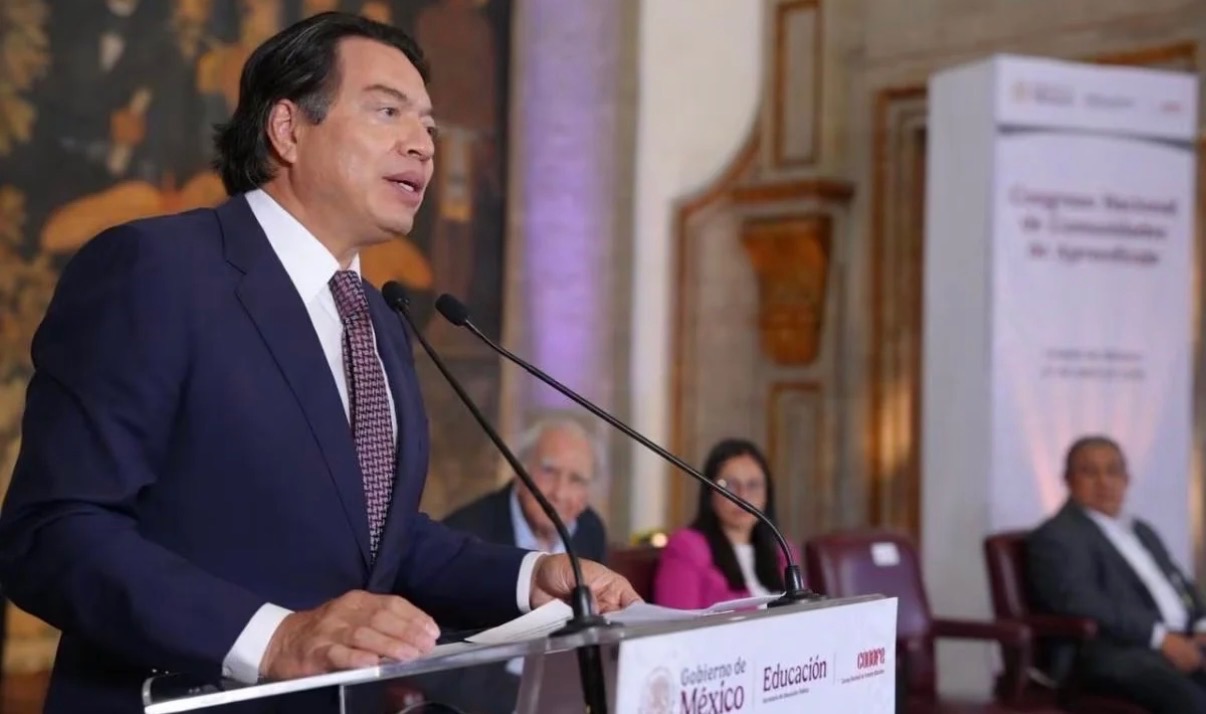 Calendario de la SEP 2026: Mario Delgado afirma que la escuela no es un resguardo y defiende modificaciones