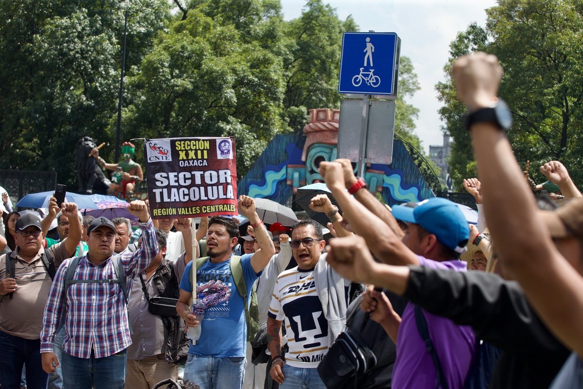 ¿Por qué la CNTE se manifiesta contra el Mundial 2026 en la CDMX? Exigencias y postura de Claudia Sheinbaum