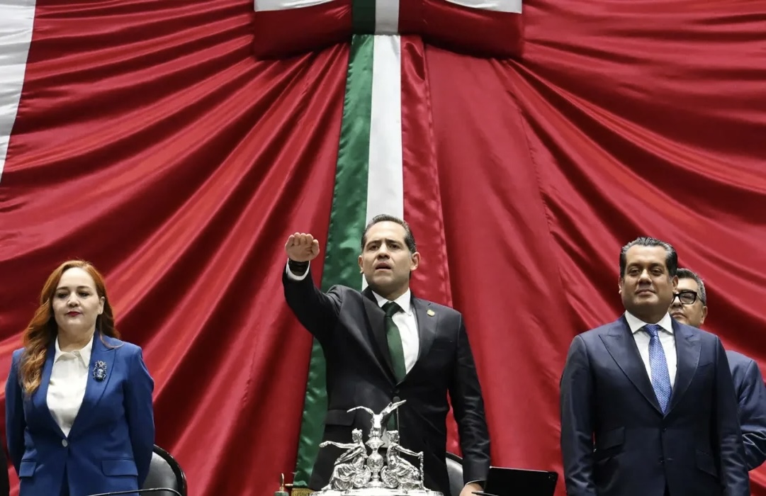 Cambios en el Congreso: Higinio Martínez y Raúl Bolaños Cacho asumen la presidencia del Senado y la Cámara de Diputados