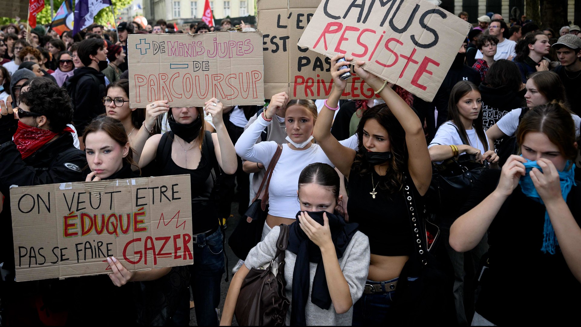 Protestas en Francia: ¿Por qué miles de estudiantes salen a las calles y qué exigen?