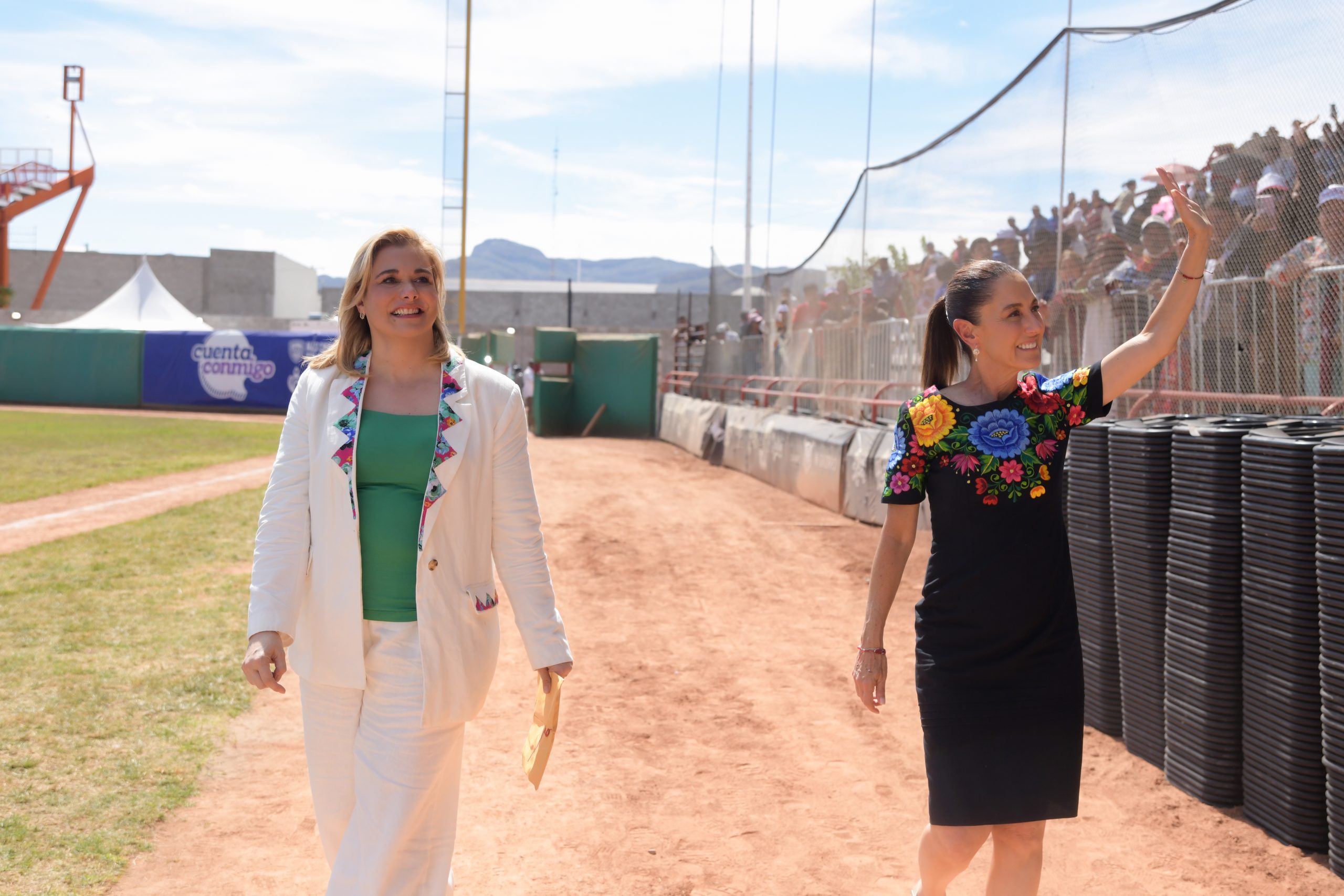 Sheinbaum revela qué pasó con Maru Campos en Ciudad Juárez: reclamos y gritos en el aeropuerto